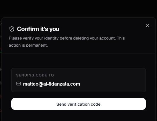 Finestra Confirm it's you su OurDream prima di eliminare l'account, con il pulsante Send verification code